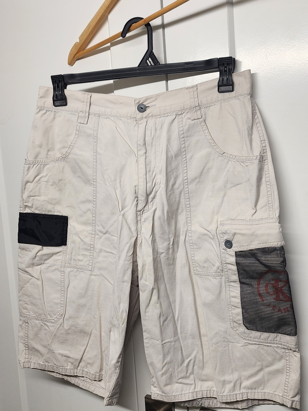 Calvin Klein Jeans Off-White Cargo Shorts with Black Mesh Pocket
